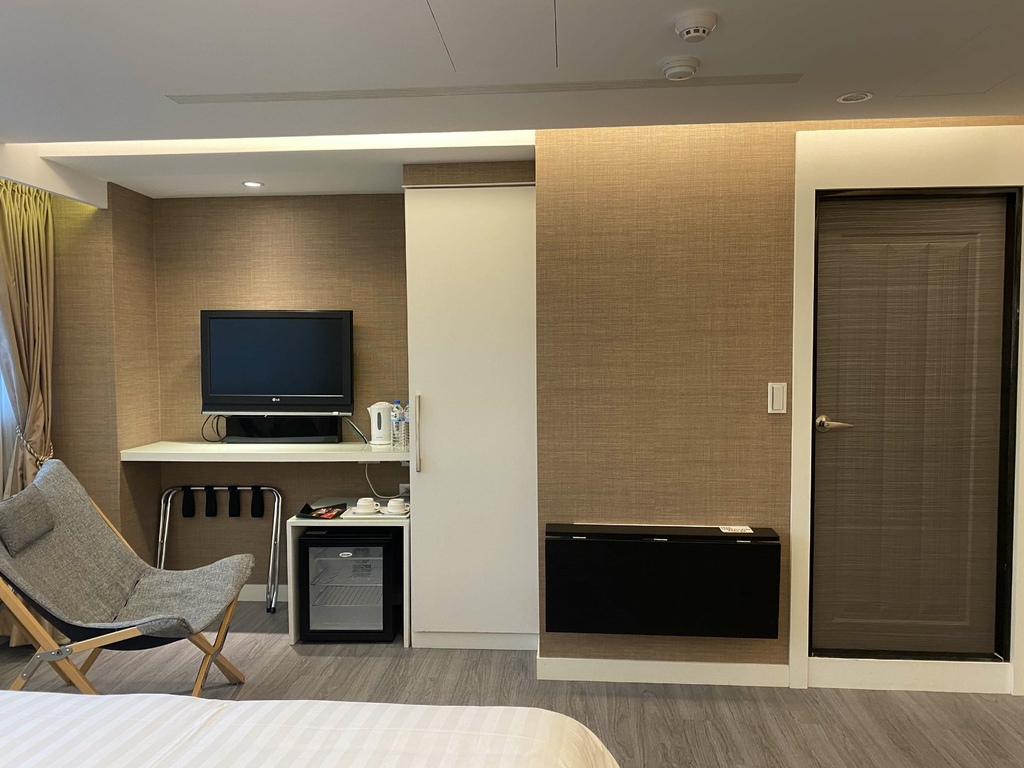 丁小羽來開箱台北松山區飯店-蒲園商旅Golden Garden Hotel 丁小羽來開箱台北松山區飯店-蒲園商旅Golden Garden Hotel