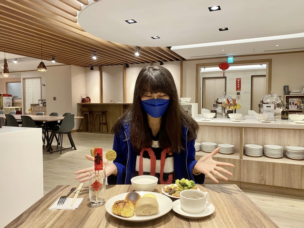 丁小羽來開箱台北松山區飯店-蒲園商旅Golden Garden Hotel 丁小羽來開箱台北松山區飯店-蒲園商旅Golden Garden Hotel