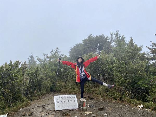 台灣百岳-百岳登山-南橫三星-庫哈諾辛山-丁小羽