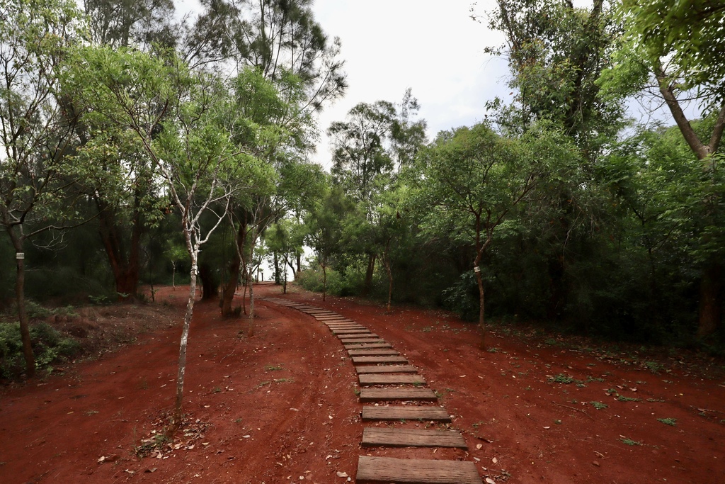 小金門烈嶼景點-走訪南山頭濱海步道、南山頭坑道、南山頭四營區(L-13據點) 小金門烈嶼景點-走訪南山頭濱海步道、南山頭坑道、南山頭四營區(L-13據點)