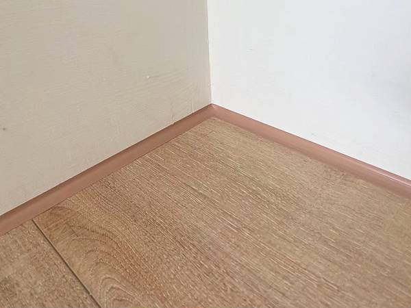 台南安居木地板推薦-超耐磨:spc石塑地板8-2.jpg