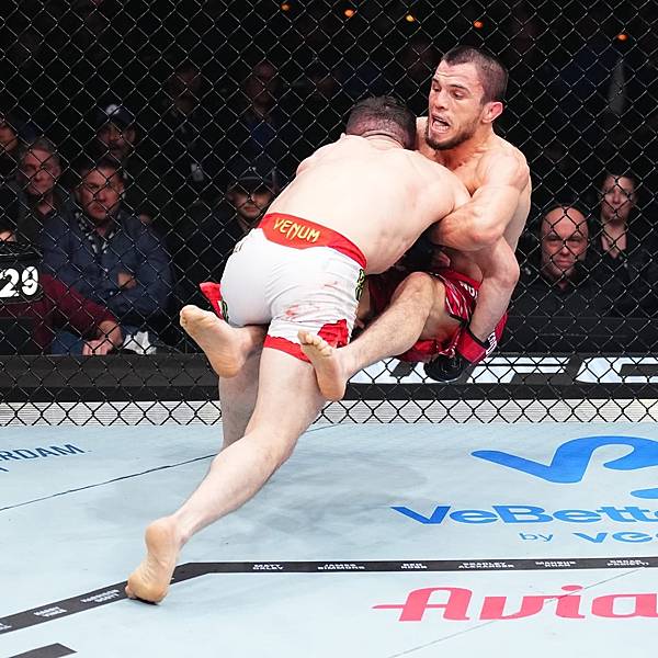 〈寫在 UFC 311 Co-Main Event 賽後:M