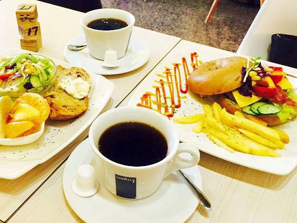 【台中美食】日安 87-9 Good Day