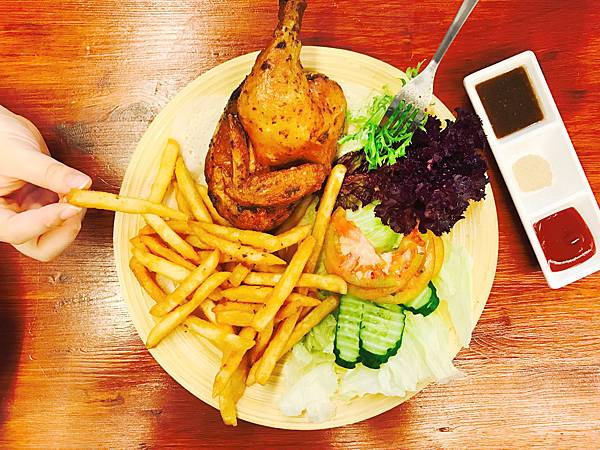 【中壢美食】溪堤咖啡