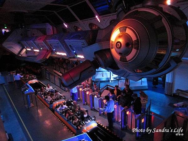 Space Mountain-3