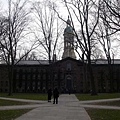 一進Princeton University大門就有的建築