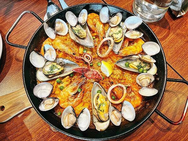 LINE_ALBUM_Paella西班牙烤飯餐酒館_211206_0
