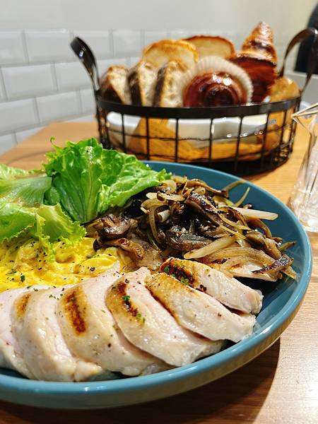 LINE_ALBUM_二十四分之一_220714_7 LINE_ALBUM_二十四分之一_220714_7