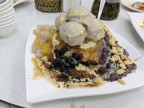 【小金門美食】三層樓芋頭餐館&nbsp;| 芋香四溢，滿滿芋頭料理的驚