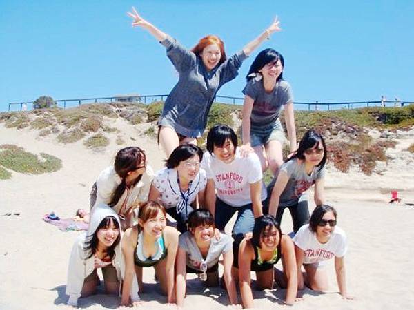 Girls pyramid!!! I was afraid that someone would get hurt by me! due to the heavy weight~