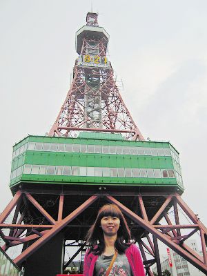晚上看見它的時候，我還以為北海道也有一座東京鐵塔