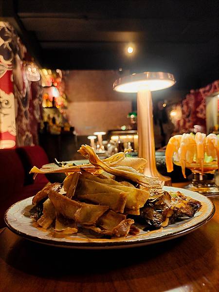 【東區餐酒館】穿越時空，只想喝酒什麼都不想管「九鳥私館」！