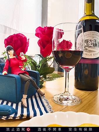 揭開「法國拉楓莊園桶藏特級蘇維翁紅酒」的神祕面紗~