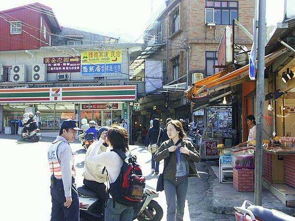 老街 基山路路口