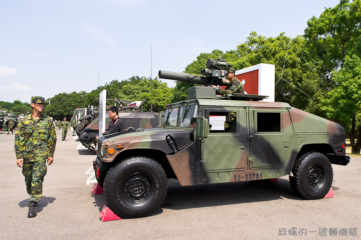 20121006HMMWV-9