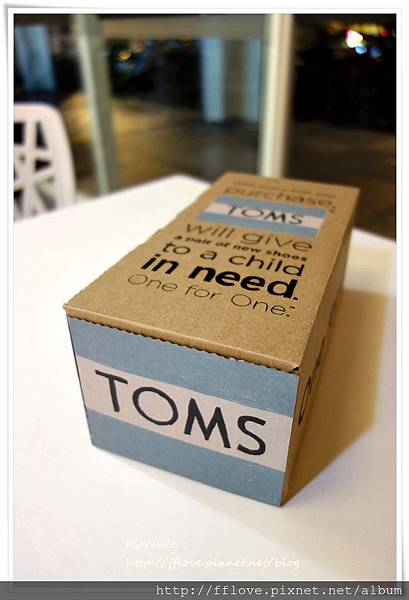 TOMS 鞋6.JPG