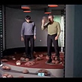 [星际迷航：原初系列.第二季].Star.Trek.TOS.S02E15.The.Trouble.With.Tribbles[(052927)09-49-18].JPG