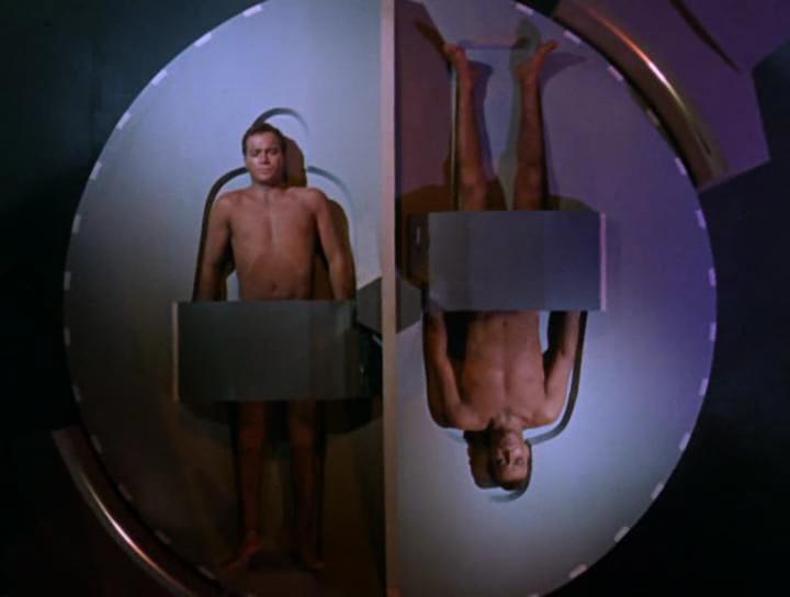 [Star_Trek][TOS][1x07][What_Are_Little_Girls_Made_Of][(043664)20-20-11].JPG