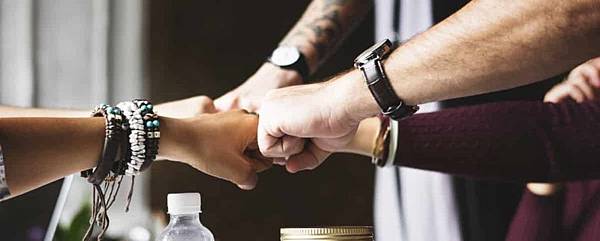 fistbump-1200x480.jpeg fistbump-1200x480.jpeg