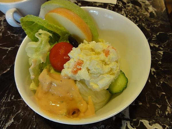 千島洋芋水果沙拉