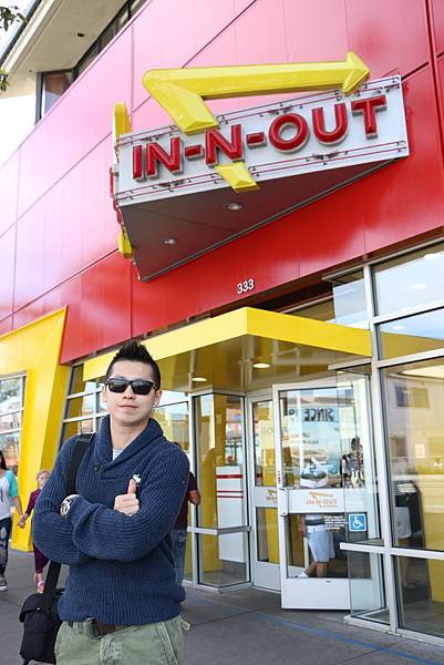 不知從什麼時候就說觀光客一定要吃的In-N-Out