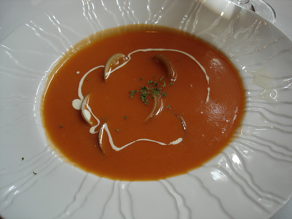 主廚濃湯 ── 番茄海鮮湯