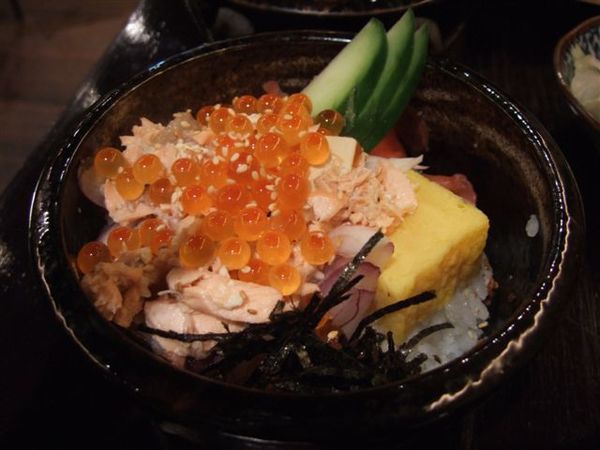 鮭魚親子丼