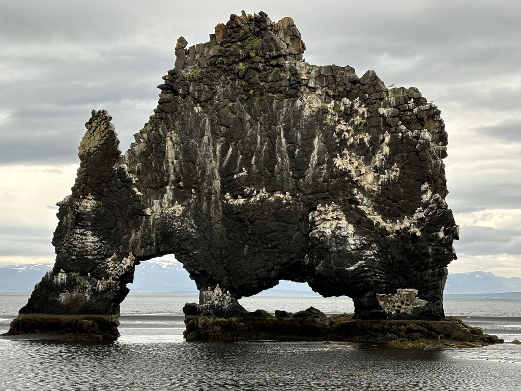 Day 3-2 2024.7.9 冰島-Kolugljúfu Day 3-2 2024.7.9 冰島-Kolugljúfu