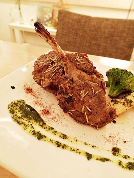 IMG_9076.JPG IMG_9076.JPG