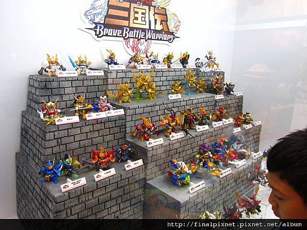 Gunpla EXPO 2011-三國傳系列-sp.jpg Gunpla EXPO 2011-三國傳系列-sp.jpg