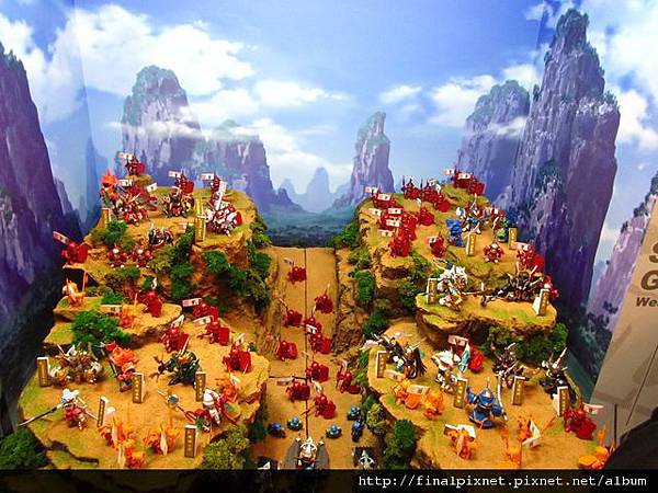Gunpla EXPO 2011-三國傳系列-吳曹對壘.jpg Gunpla EXPO 2011-三國傳系列-吳曹對壘.jpg