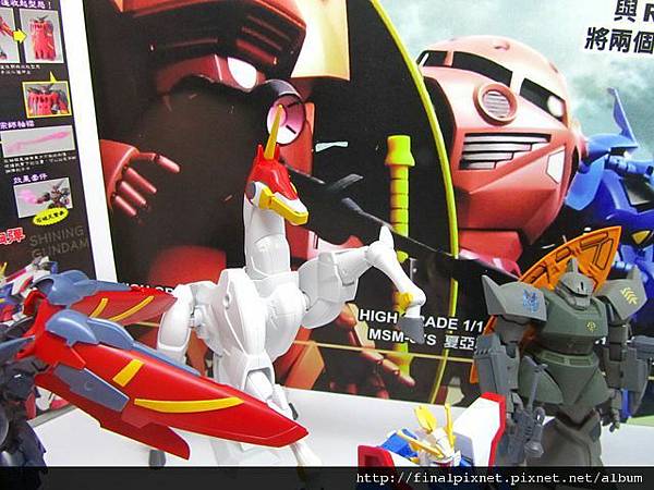 Gunpla EXPO 2011-場外-HG x RG-風雲再起.jpg