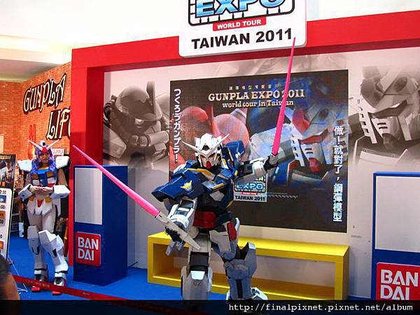 Gunpla EXPO 2011-會場-真人鋼彈-7.jpg Gunpla EXPO 2011-會場-真人鋼彈-7.jpg