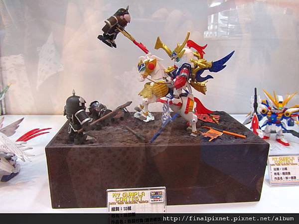 Gunpla EXPO 2011-模友作品-自殺行為.jpg Gunpla EXPO 2011-模友作品-自殺行為.jpg