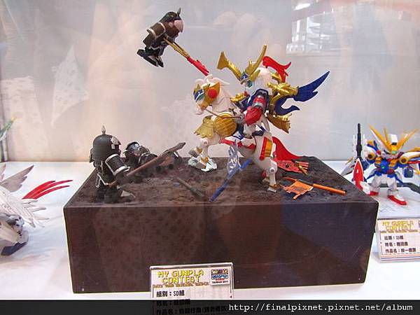 Gunpla EXPO 2011-模友作品-自殺行為.jpg