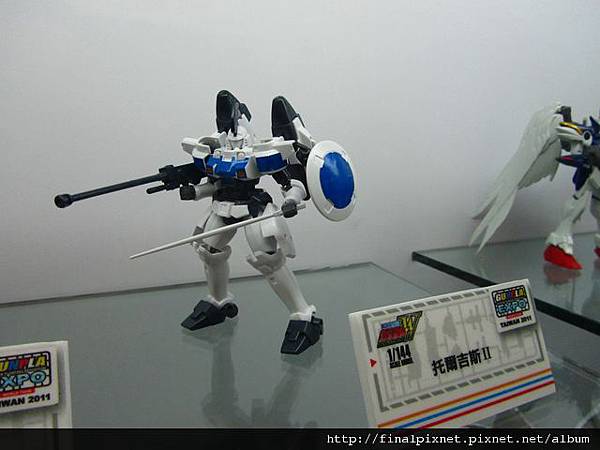 Gunpla EXPO 2011-鋼彈W系列-托爾吉斯Ⅱ.jpg