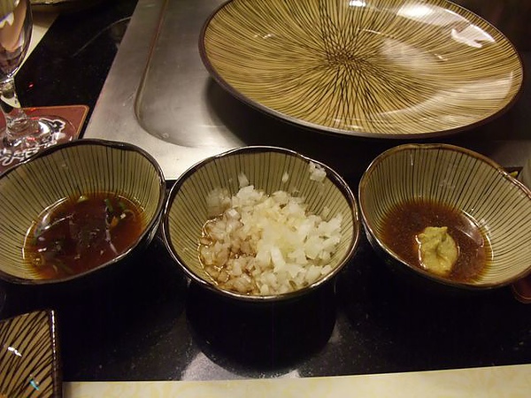 餐點-三種醬料.JPG 餐點-三種醬料.JPG