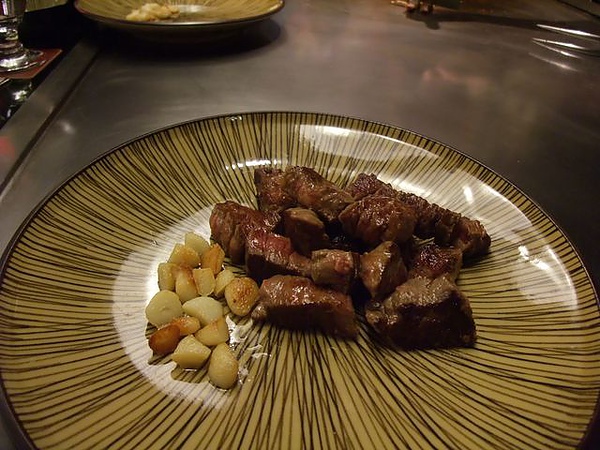 餐點-沙朗牛-全觀.JPG 餐點-沙朗牛-全觀.JPG