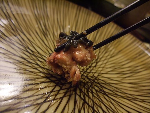 餐點-鵝肝-咬一口.JPG 餐點-鵝肝-咬一口.JPG