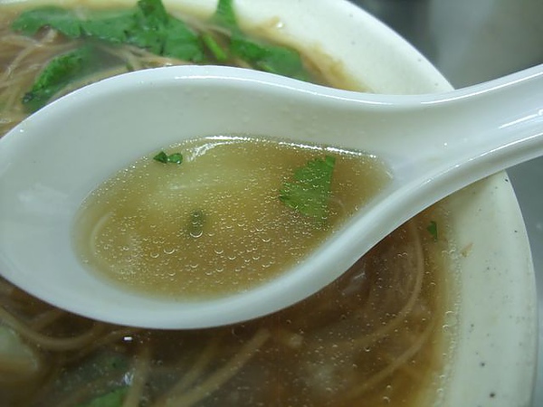 東發號-麵線湯汁.JPG 東發號-麵線湯汁.JPG