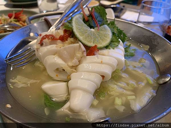 [食記]台北喜來登飯店蘇可泰泰式料理 小規範限制