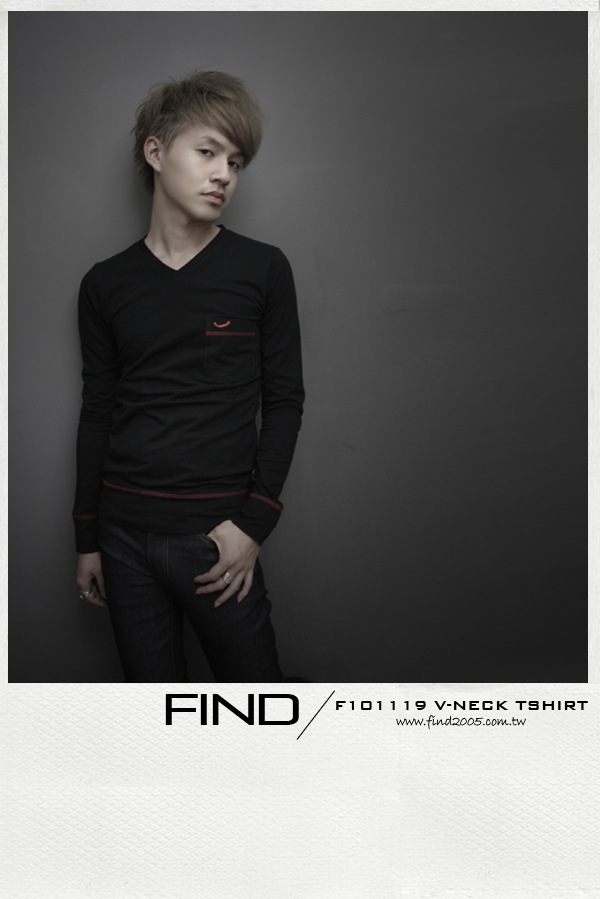 F101119 V-NECK TSHIRT (19).jpg