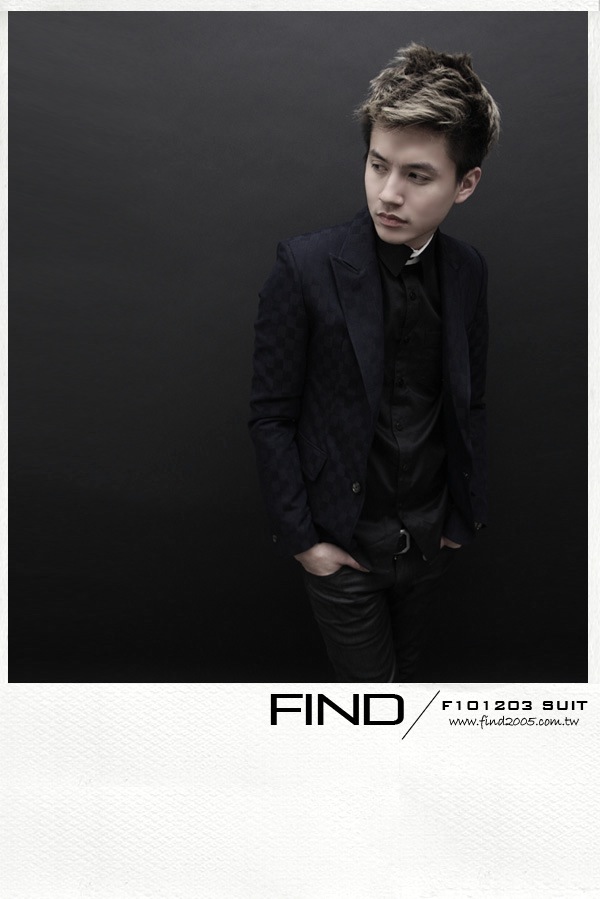 F101203-SUIT (18).jpg