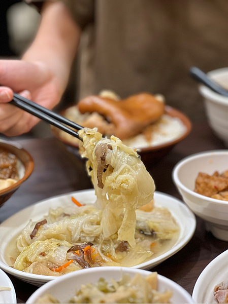 【萬華美食】阿鴻知高飯鱸魚湯 x 50年不變的古早味，美味2