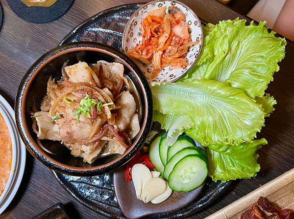 【台北東區美食】螢火蟲居酒屋 x 東區啤酒喝到飽居酒屋推薦！