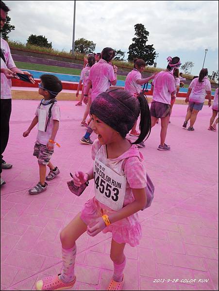 2013-9-28 COLOR RUN37