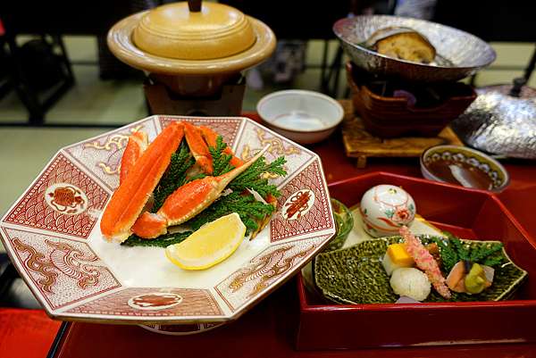 能登假期 日本第一 和倉溫泉百年老店 加賀屋 費甌娜の綺麗世界 痞客邦