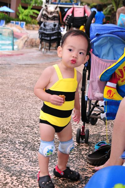 照片 200.jpg 照片 200.jpg