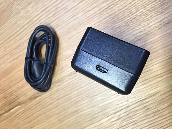Kamera-CANON-EP12-MICRO-USB充電器6.jpg