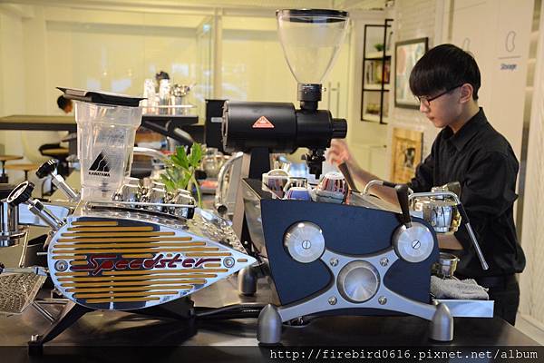 2-3天母SOGO旁Bluemoon_Institute41.jpg 2-3天母SOGO旁Bluemoon_Institute41.jpg